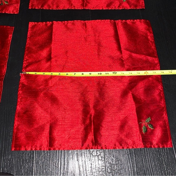 Cloth Holiday Christmas Dinner Napkins Embroidered Holly Berries Set Of‎ 6 - Picture 5 of 9